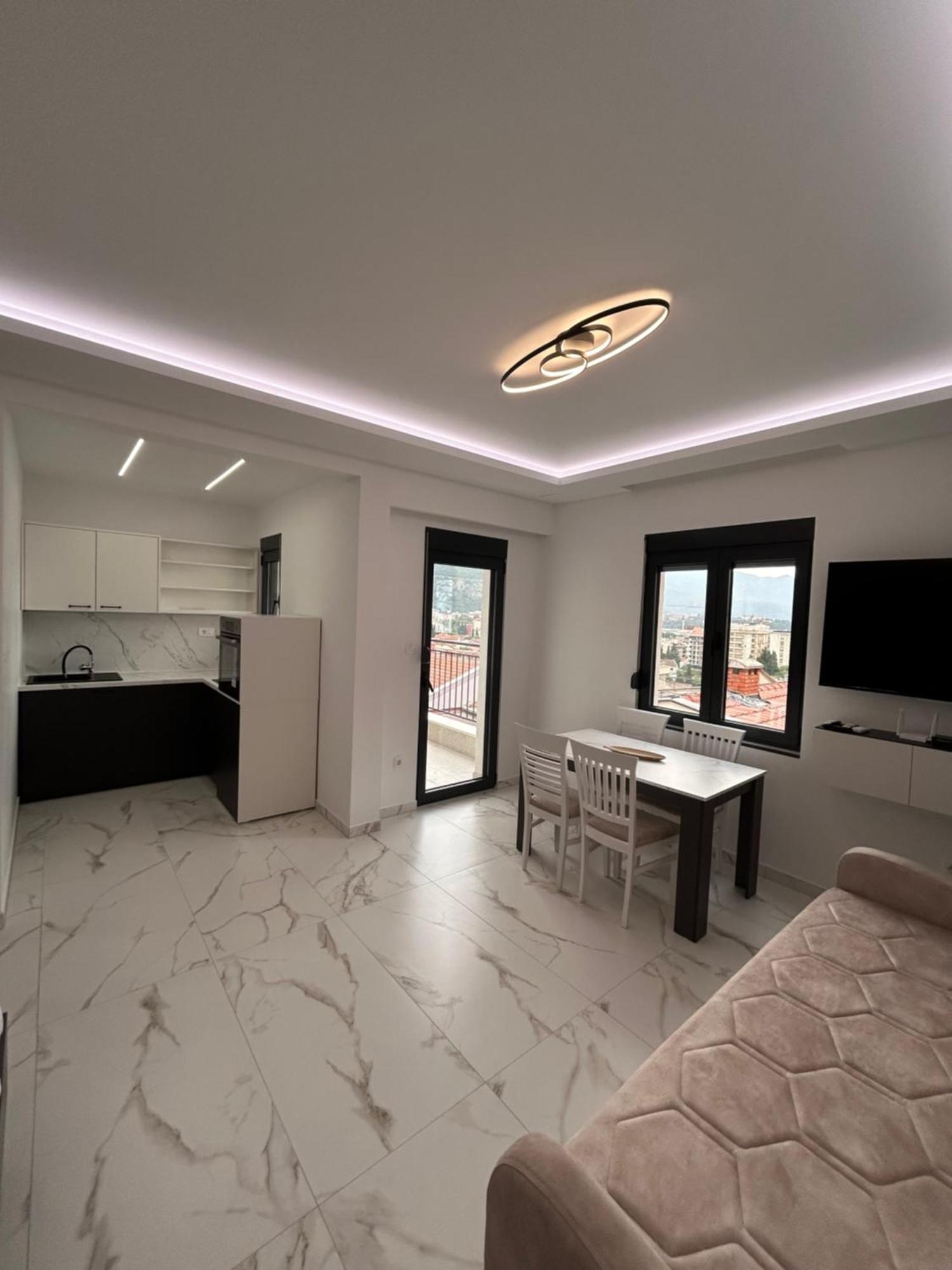 Merlin Prestige Apartment