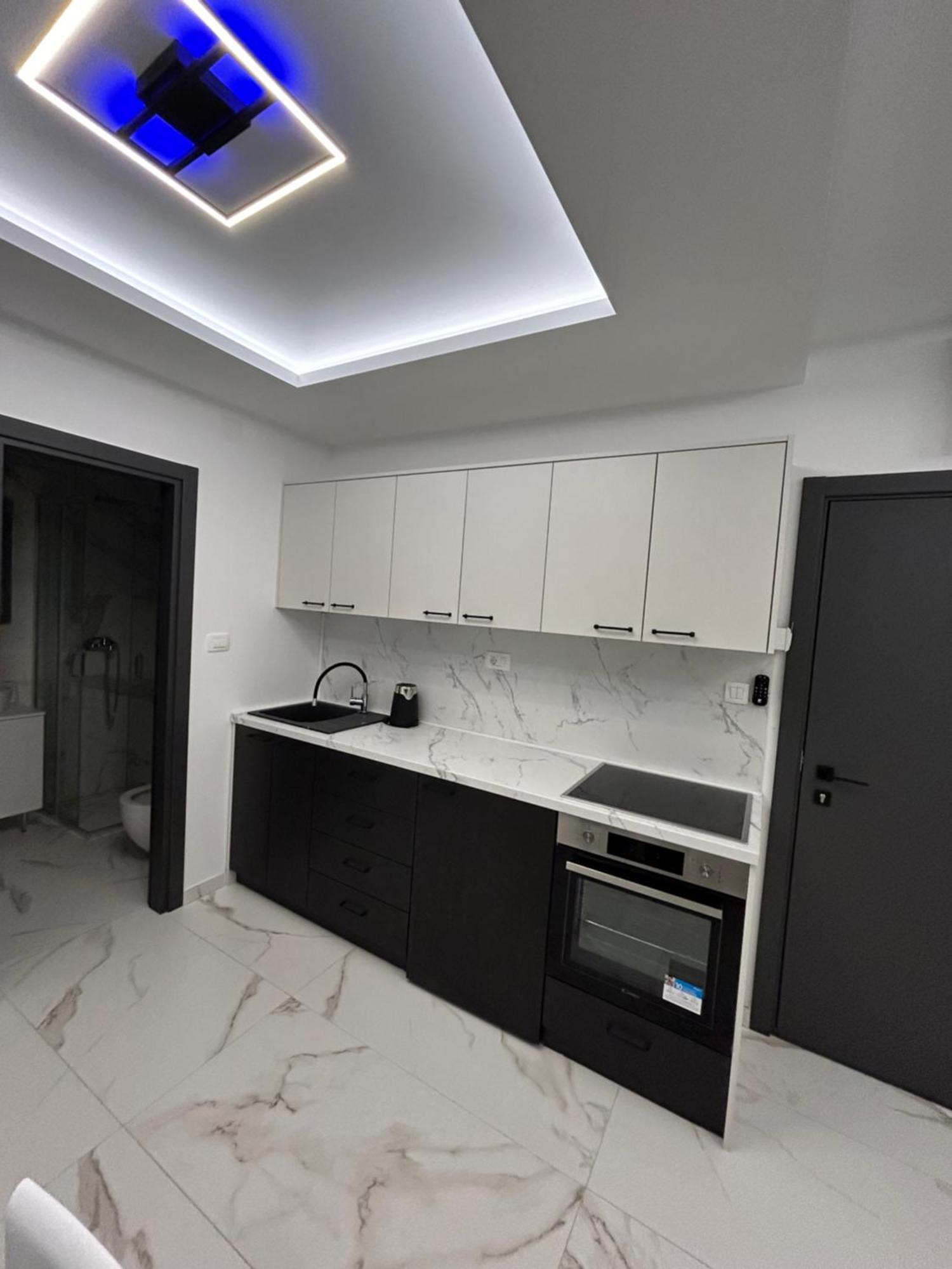 Apartment Merlin Prestige Budva