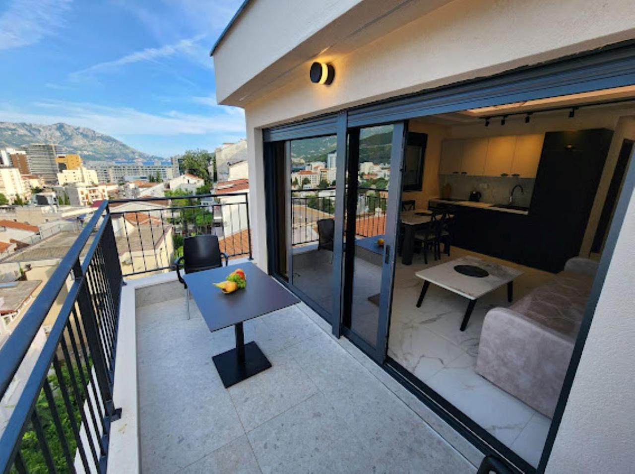 Apartment Merlin Prestige Budva