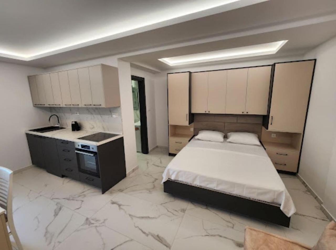 Merlin Prestige Apartment
