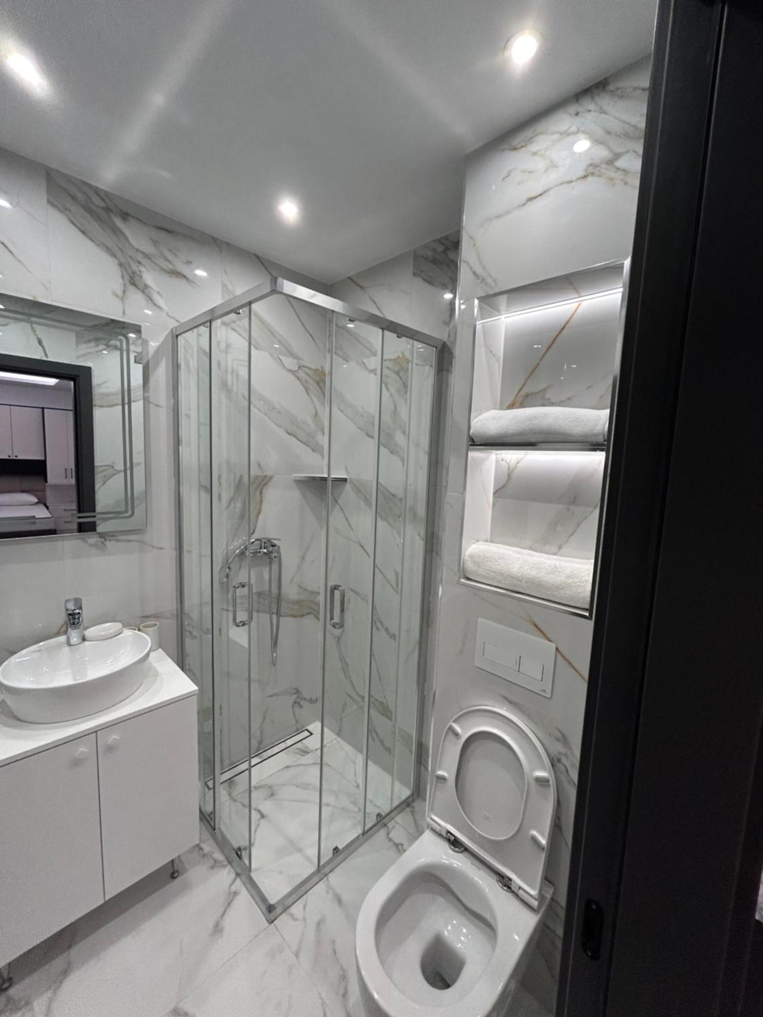 Merlin Prestige Apartment