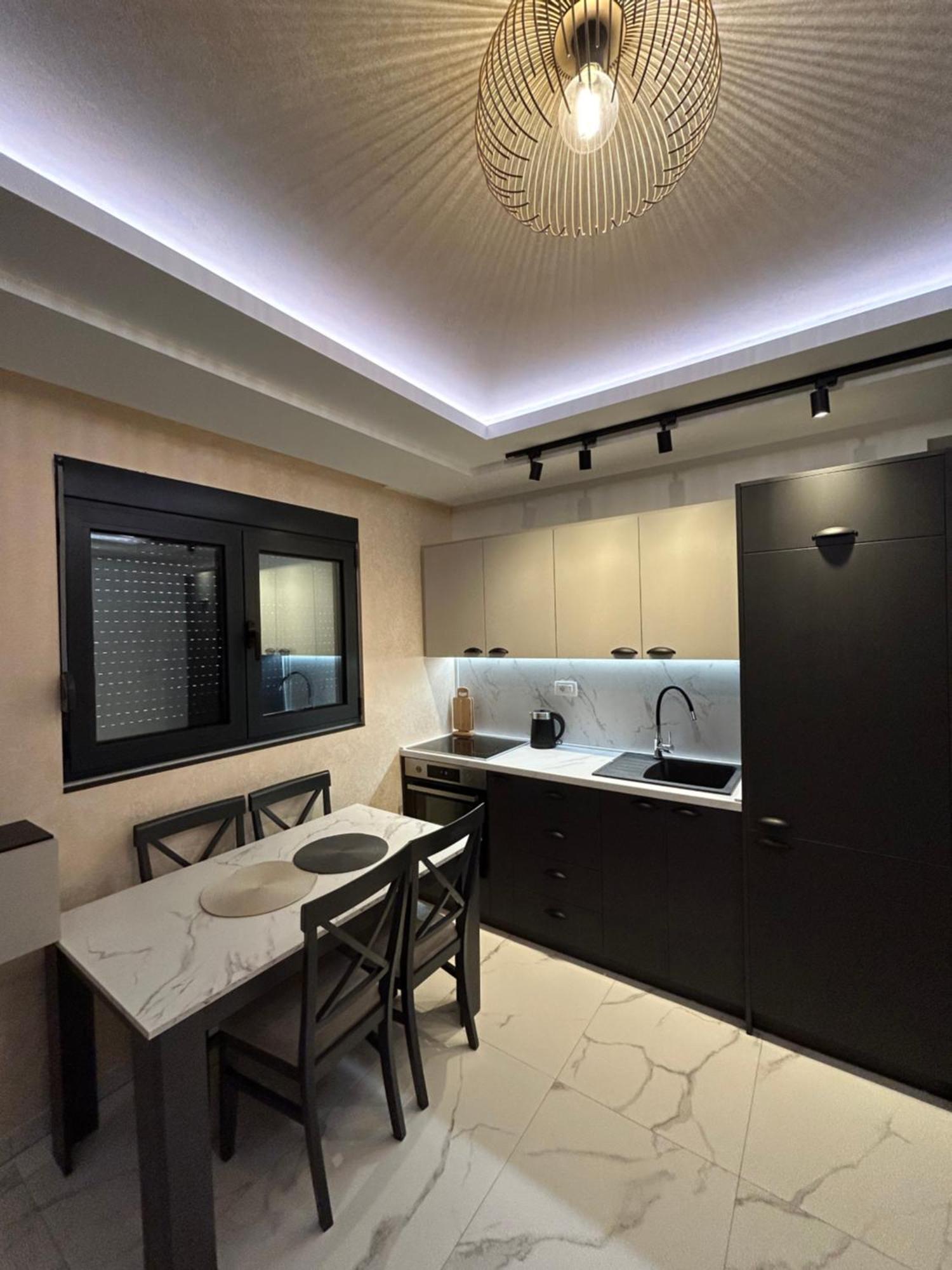 Apartment Merlin Prestige Budva